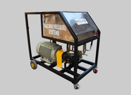Industrial water jetting & cleaning system
